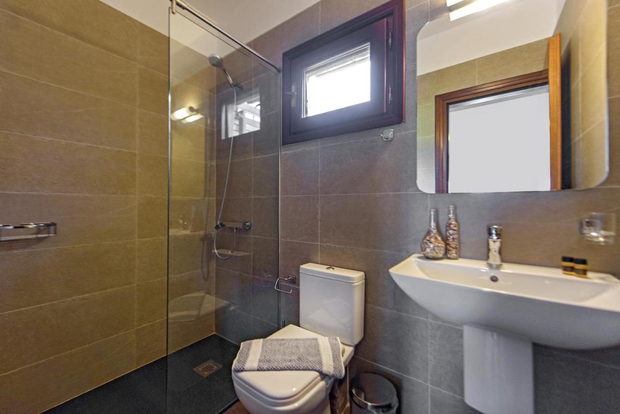 Panorama Studios Ierissós Luaran gambar